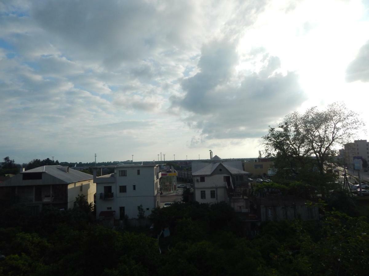 My House Hotel Batumi Exterior photo