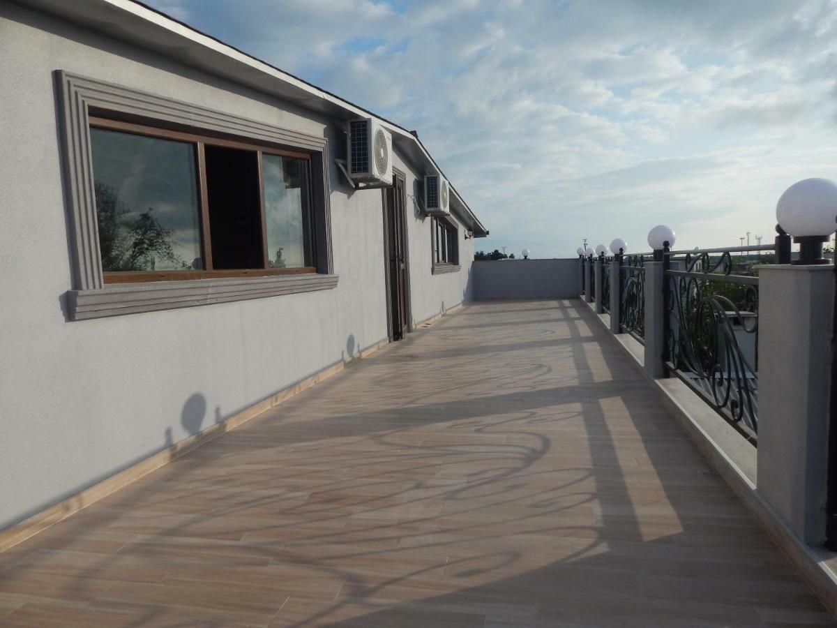 My House Hotel Batumi Exterior photo
